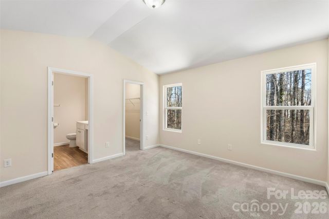 7621 Mockernut Drive, Charlotte, NC 28215