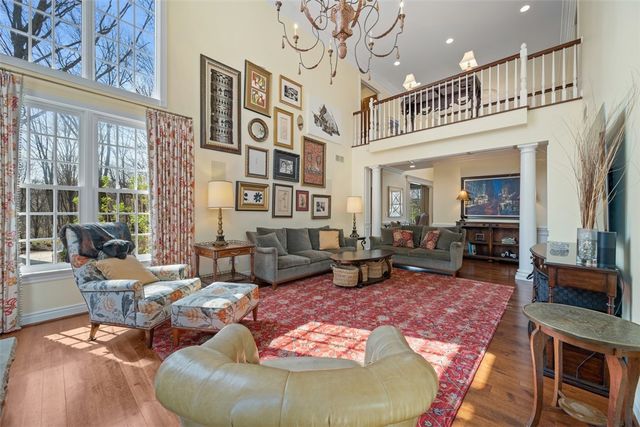 904 Champlain Place, Adams Twp, PA 15044