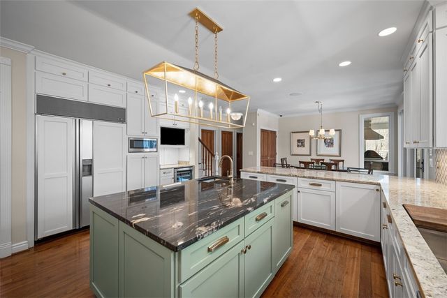 904 Champlain Place, Adams Twp, PA 15044