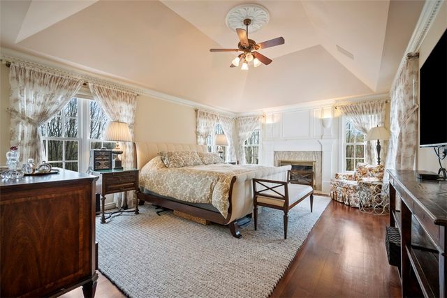 904 Champlain Place, Adams Twp, PA 15044