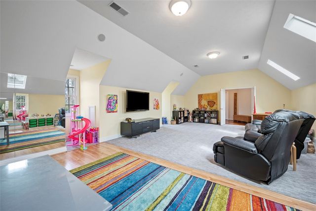 904 Champlain Place, Adams Twp, PA 15044