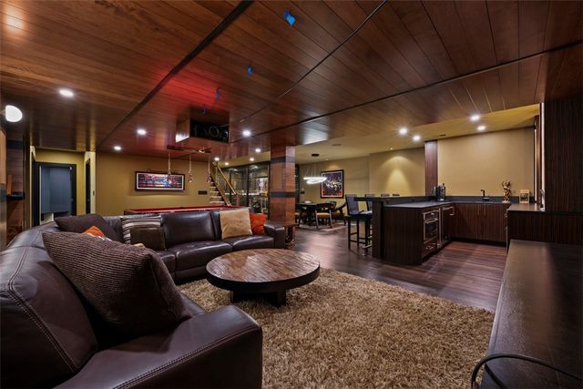 904 Champlain Place, Adams Twp, PA 15044