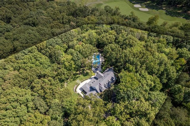 904 Champlain Place, Adams Twp, PA 15044