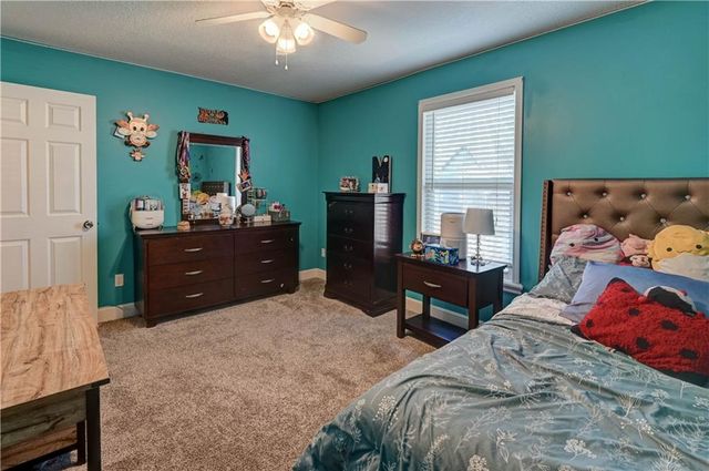 2611 S 25th Street, Leavenworth, KS 66048