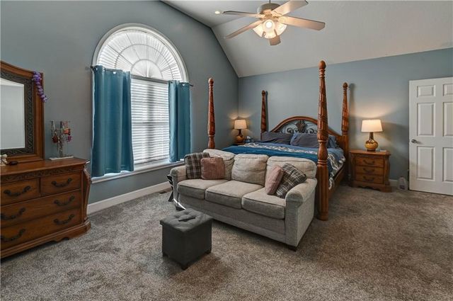 2611 S 25th Street, Leavenworth, KS 66048