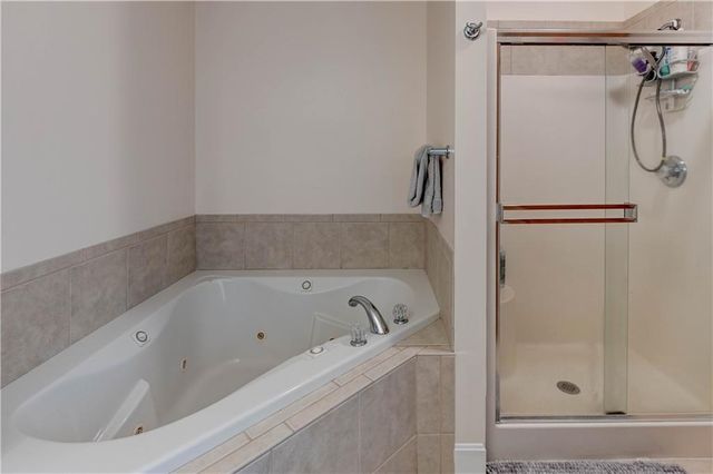 2611 S 25th Street, Leavenworth, KS 66048