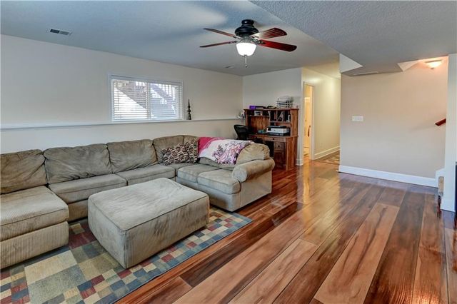 2611 S 25th Street, Leavenworth, KS 66048