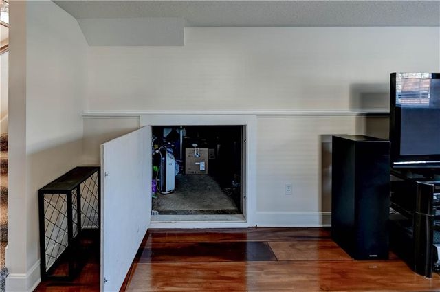 2611 S 25th Street, Leavenworth, KS 66048