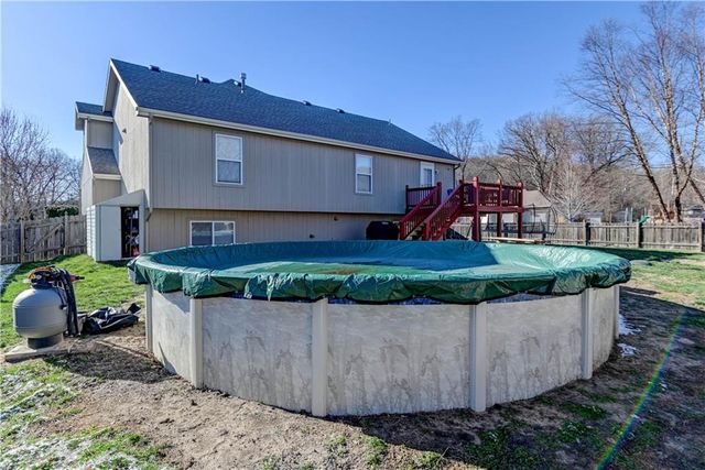 2611 S 25th Street, Leavenworth, KS 66048