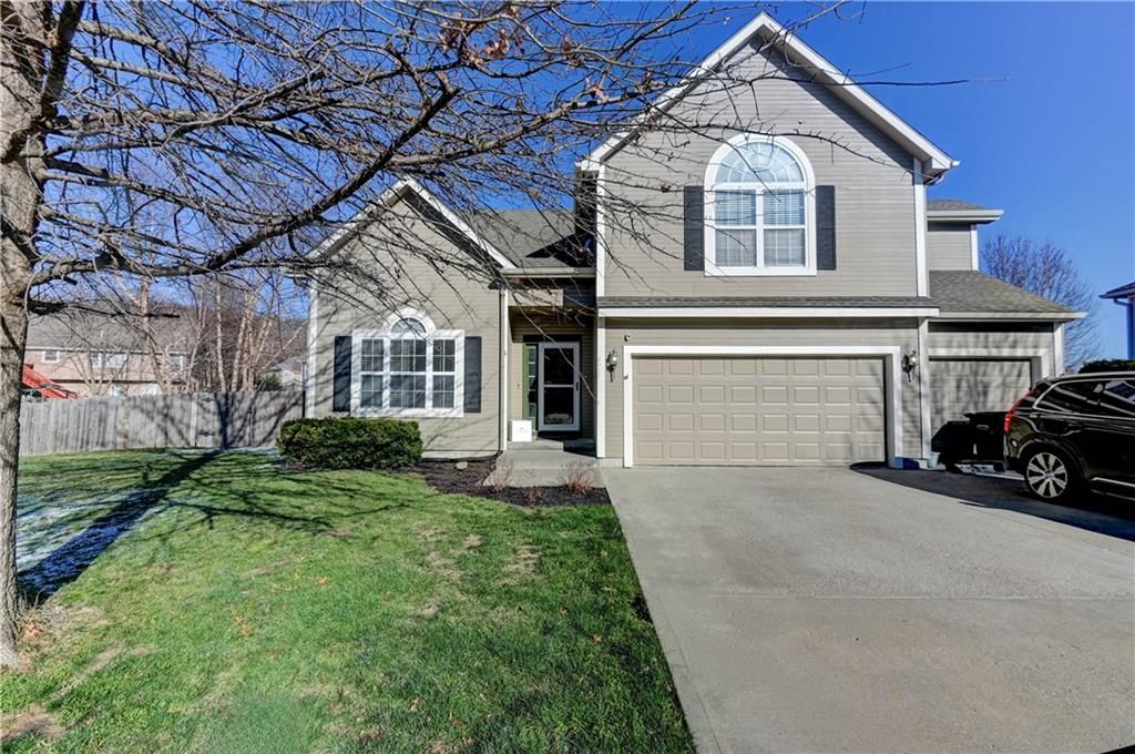 2611 S 25th Street, Leavenworth, KS 66048