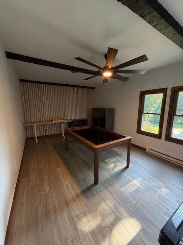 1112 TULLAR ROAD, Neenah, WI 54956