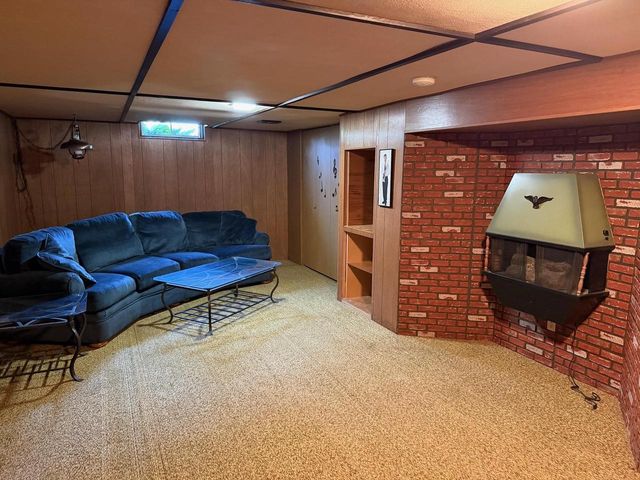 1112 TULLAR ROAD, Neenah, WI 54956