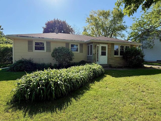 1112 TULLAR ROAD, Neenah, WI 54956