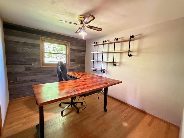 1112 TULLAR ROAD, Neenah, WI 54956