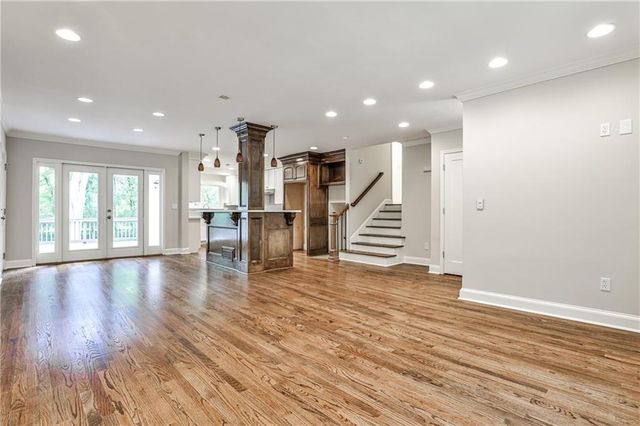 1356 Peachtree Battle NW Avenue, Atlanta, GA 30327