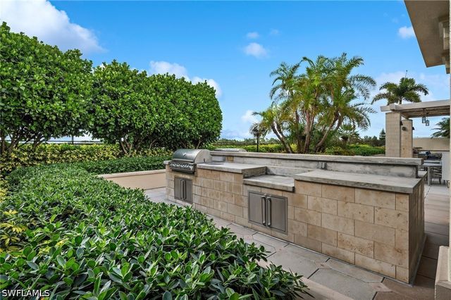 9115 Strada PL 5414, Naples, FL 34108
