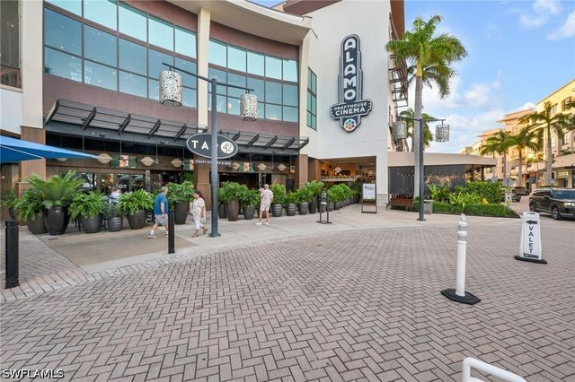 9115 Strada PL 5414, Naples, FL 34108