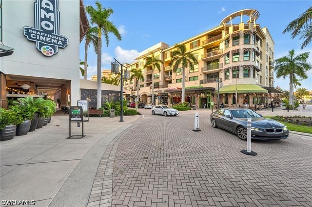 9115 Strada PL 5414, Naples, FL 34108