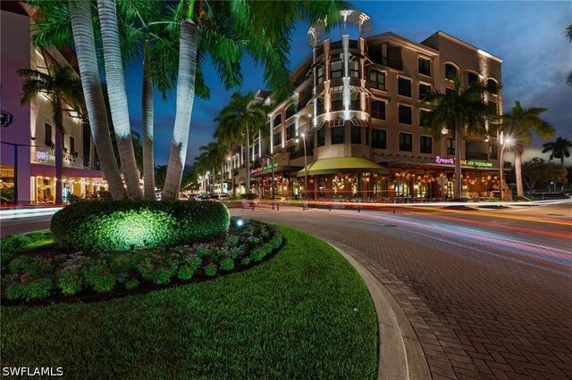 9115 Strada PL 5414, Naples, FL 34108