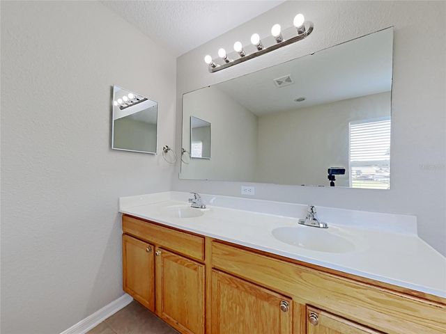 358 LAKE SHEPARD DRIVE, Apopka, FL 32703