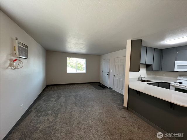 806 E White Birch Avenue, Ellensburg, WA 98926