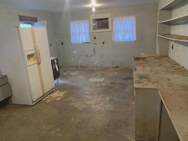 175 AUSTIN ST, Savannah, TN 38372