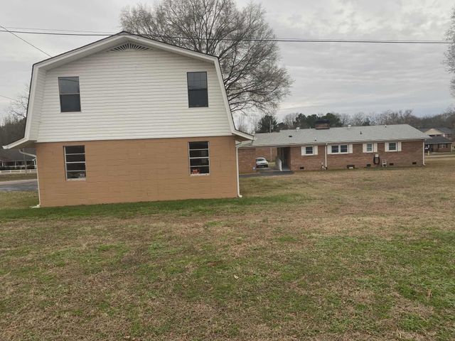 175 AUSTIN ST, Savannah, TN 38372