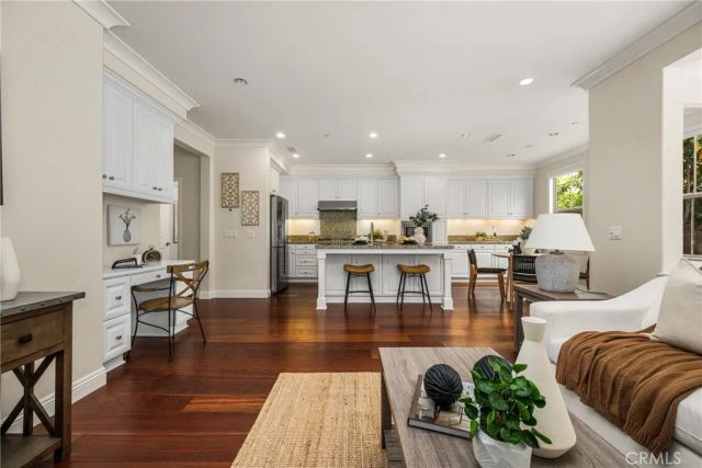 74 Diamond, Irvine, CA 92620