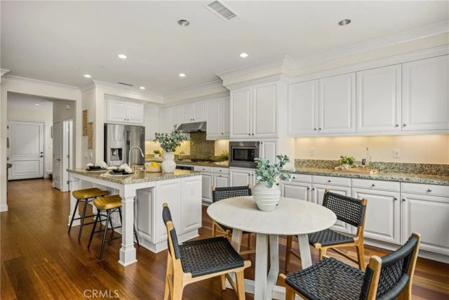 74 Diamond, Irvine, CA 92620