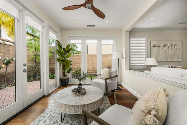 74 Diamond, Irvine, CA 92620