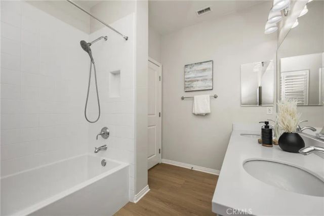 74 Diamond, Irvine, CA 92620