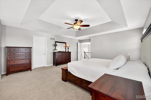 7822 Pinetop Drive, St Louis, MO 63129