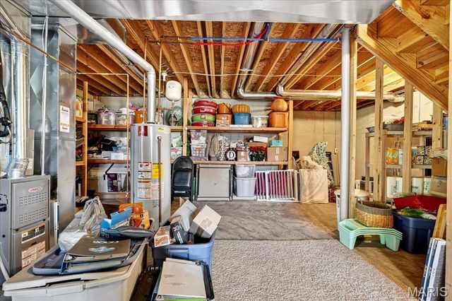 7822 Pinetop Drive, St Louis, MO 63129