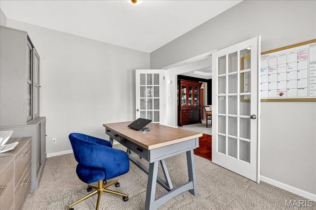 7822 Pinetop Drive, St Louis, MO 63129