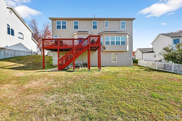 7822 Pinetop Drive, St Louis, MO 63129