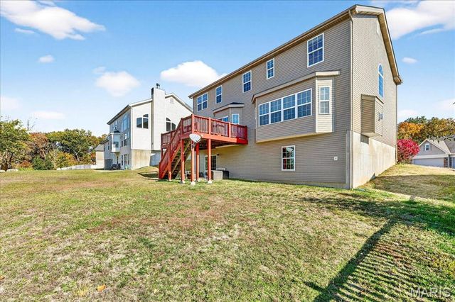 7822 Pinetop Drive, St Louis, MO 63129