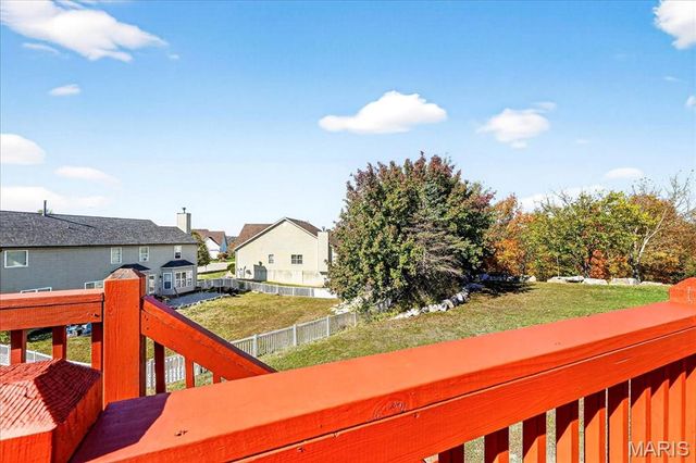 7822 Pinetop Drive, St Louis, MO 63129