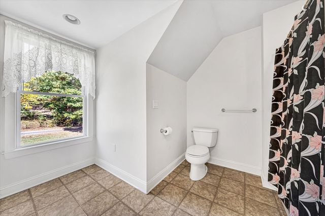 401 Piney Ridge RD, Covington, VA 24426