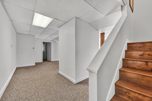 401 Piney Ridge RD, Covington, VA 24426