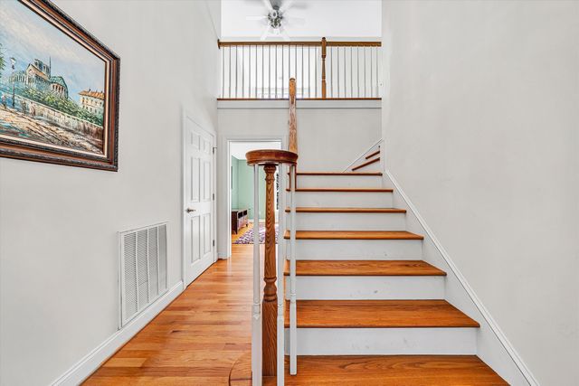 401 Piney Ridge RD, Covington, VA 24426