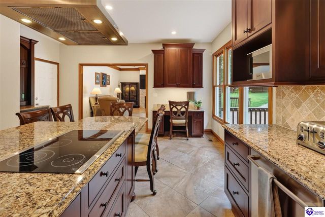 106 Dover Court, Elizabethtown, KY 42701