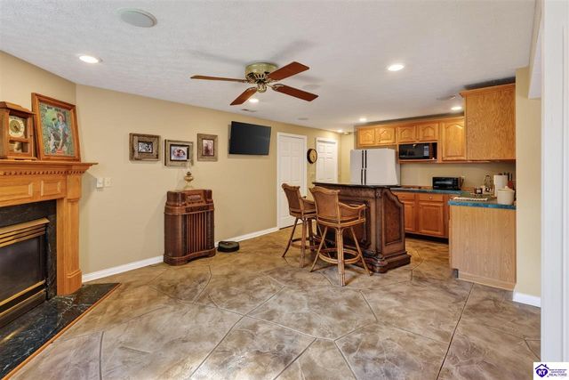 106 Dover Court, Elizabethtown, KY 42701