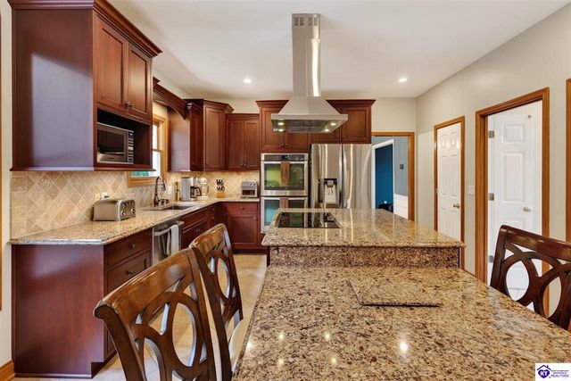 106 Dover Court, Elizabethtown, KY 42701