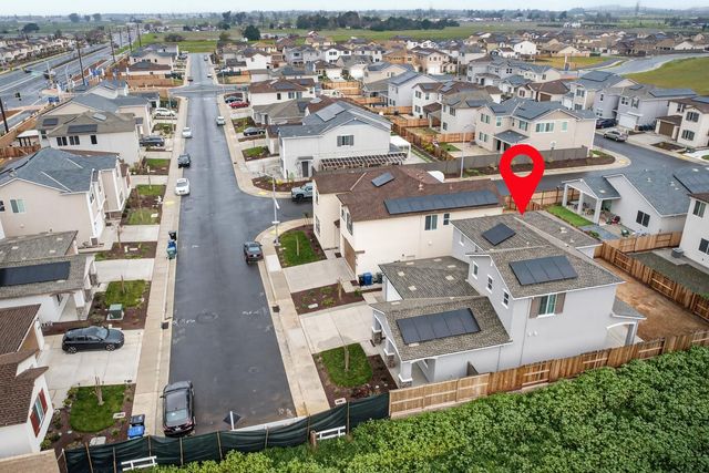 7373 Effeto St, Sacramento, CA 95829