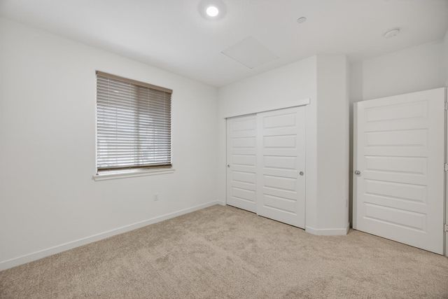 7373 Effeto St, Sacramento, CA 95829