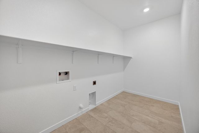 7373 Effeto St, Sacramento, CA 95829