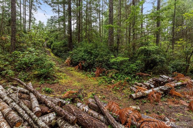 18267 NW Stavis Bay Road, Seabeck, WA 98380