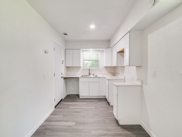 525 Moonlight Drive, Garland, TX 75040
