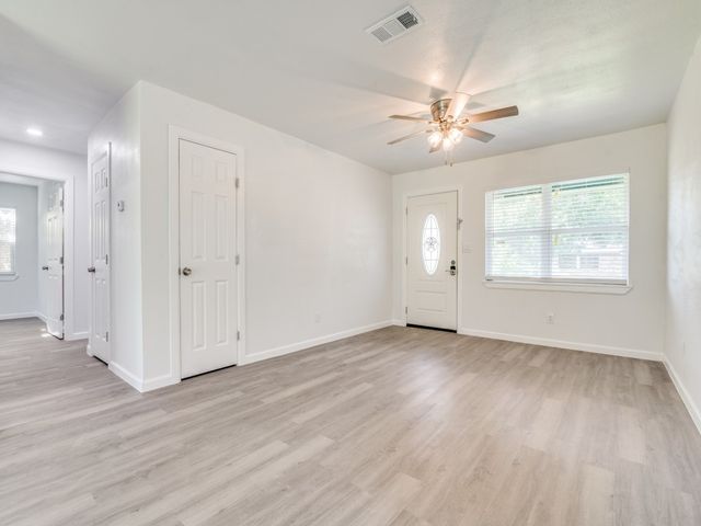 525 Moonlight Drive, Garland, TX 75040