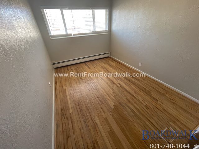 772 W LENNOX ST, Midvale, UT 84047